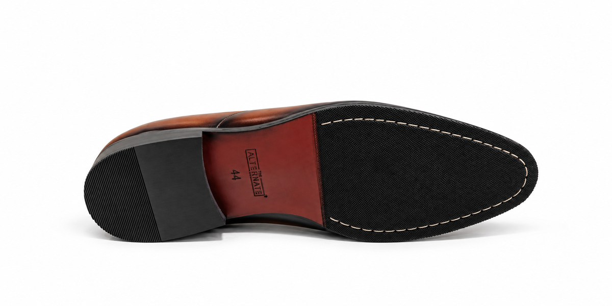 DERBY LACE-UPS WITH TWO TONE DETAIL- BROWN