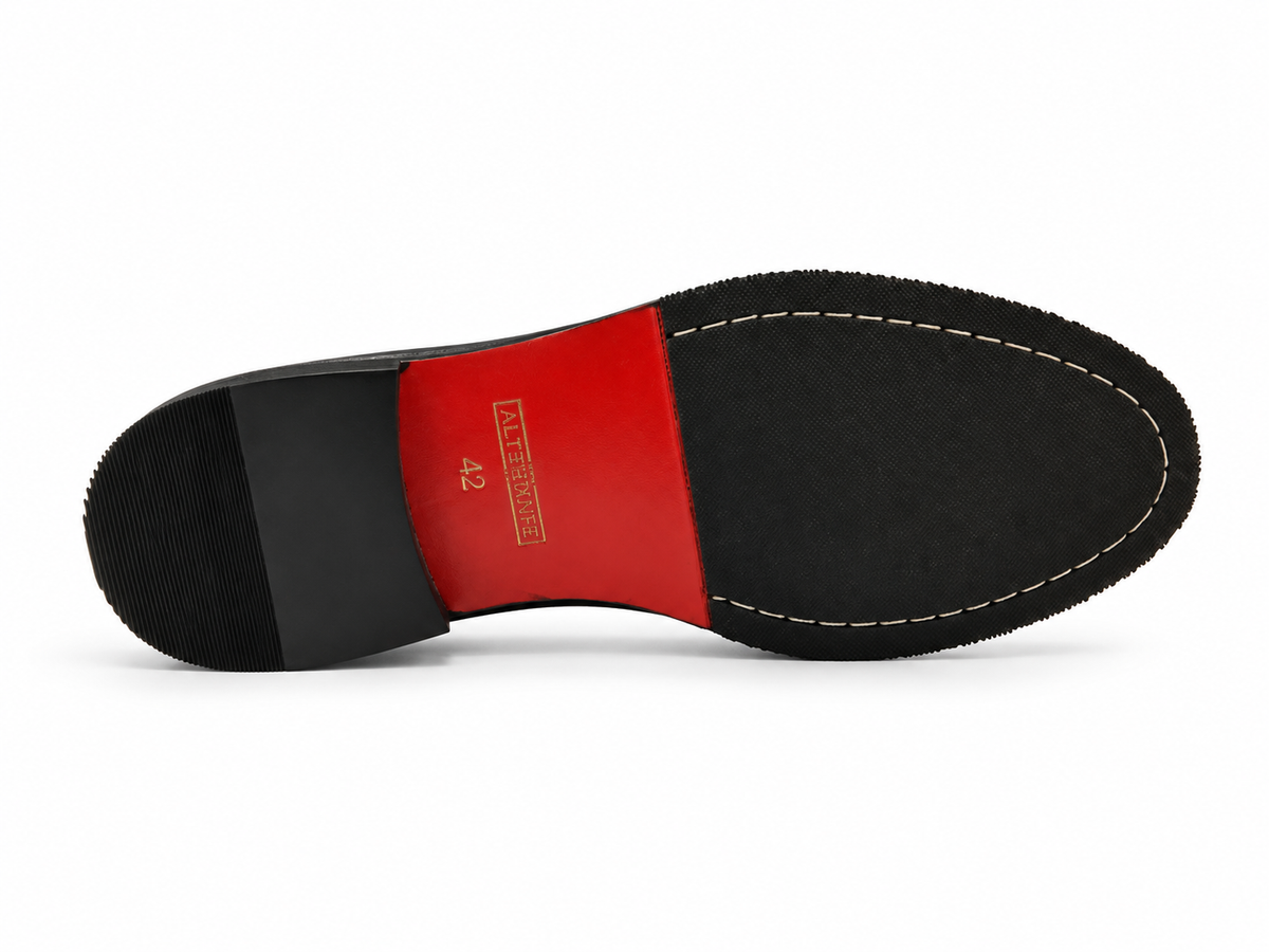 ETHNIC SLIP-ONS WITH RIVET DETAIL