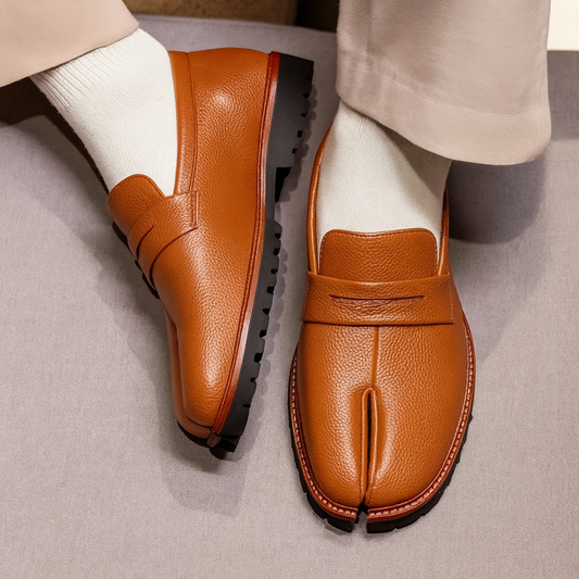 TABI-TOE SLIP-ONS-TAN