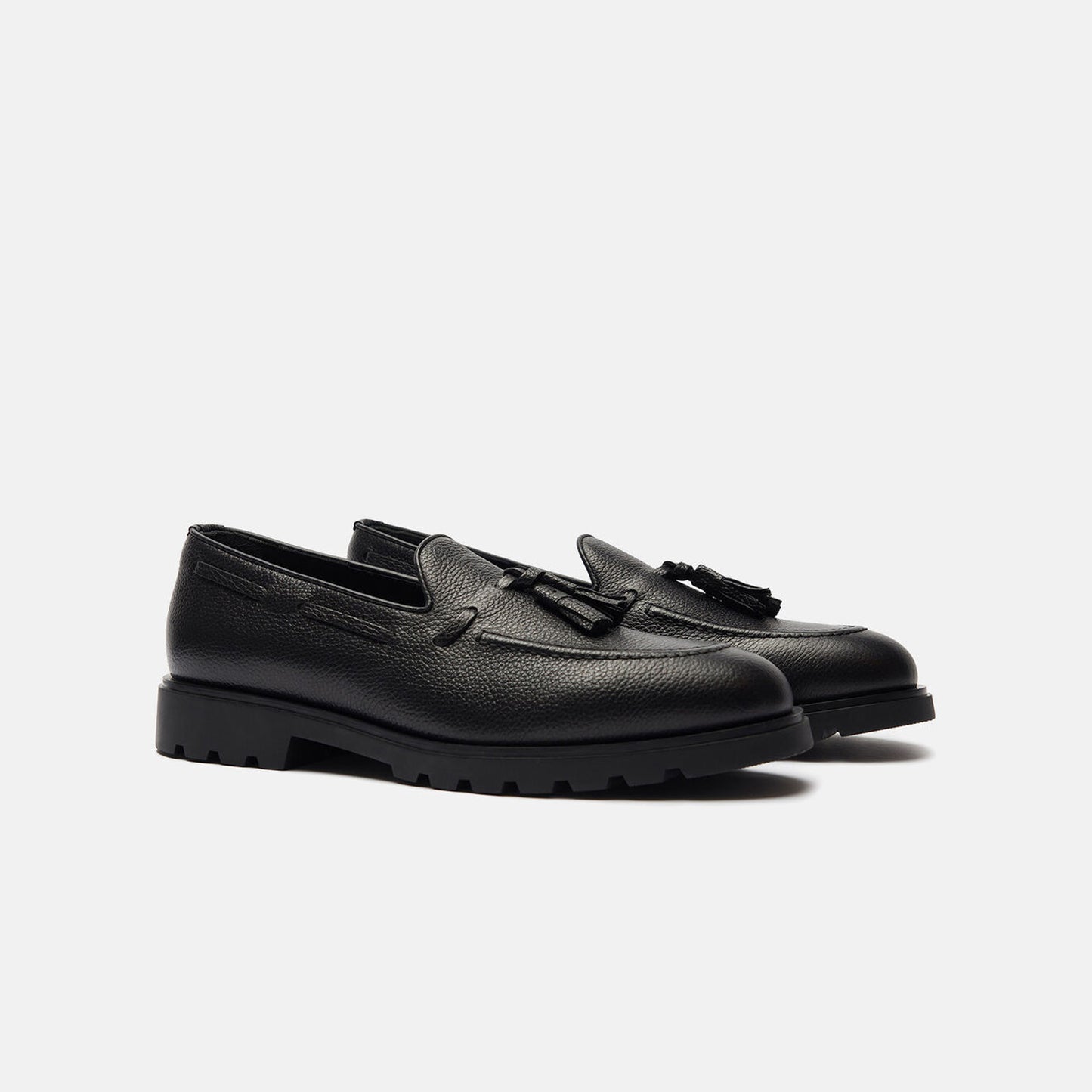 Black Tassel Loafer With Comondo Out Sole