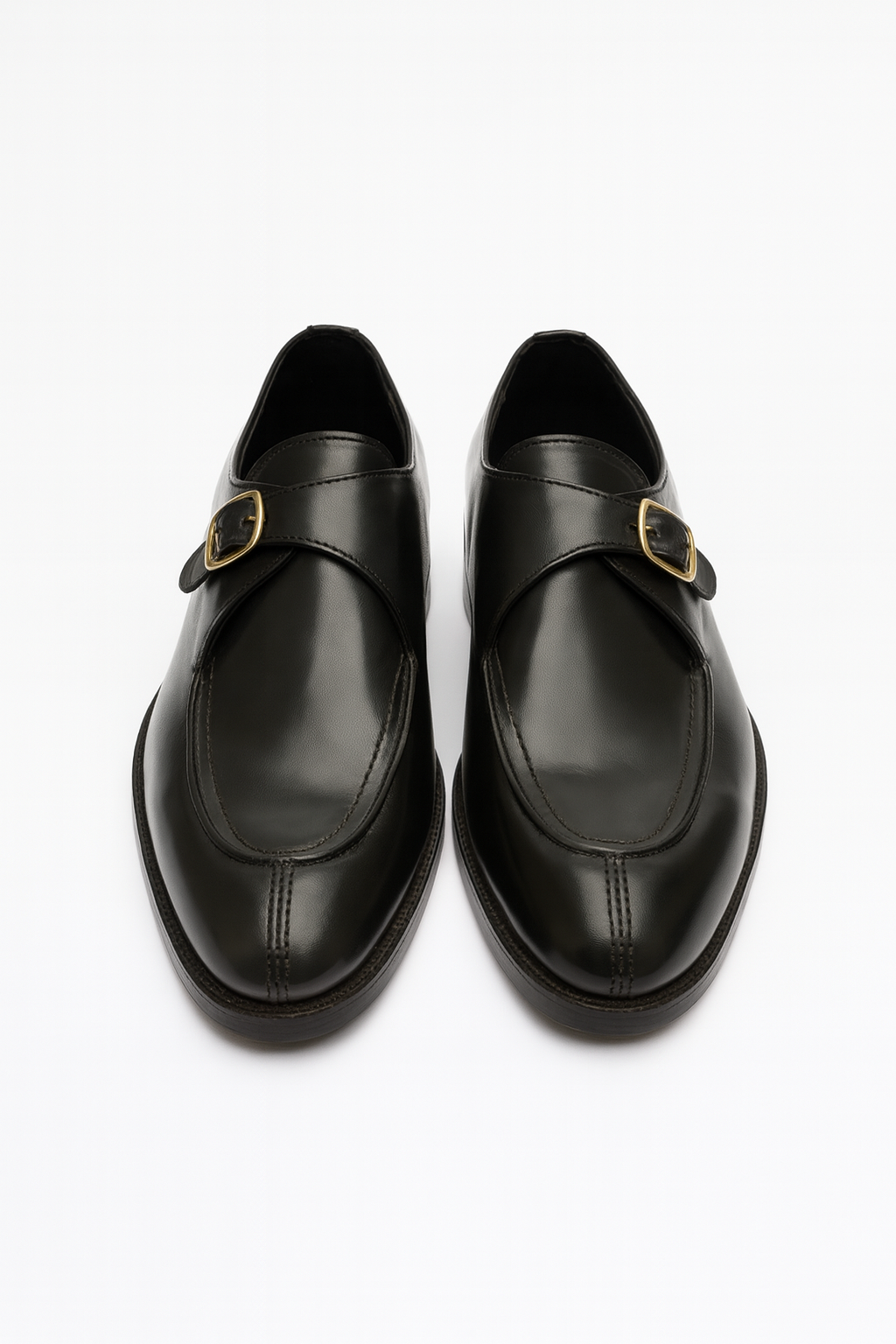 SINGLE MONK WITH STITCH DETAIL