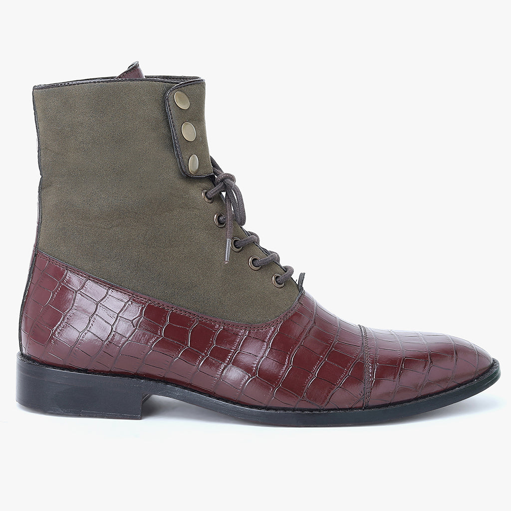 ANKLE BOOTS WITH BUTTON STRAP - HEIGHT ELEVATION