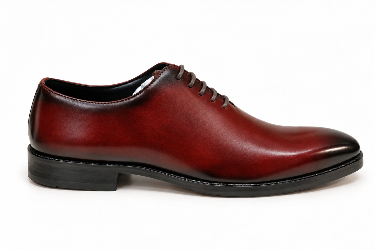 WHOLECUT LACE-UP-CHERRY