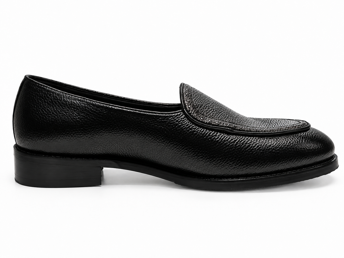 MILLED LOAFERS WITH RIVET DETAIL