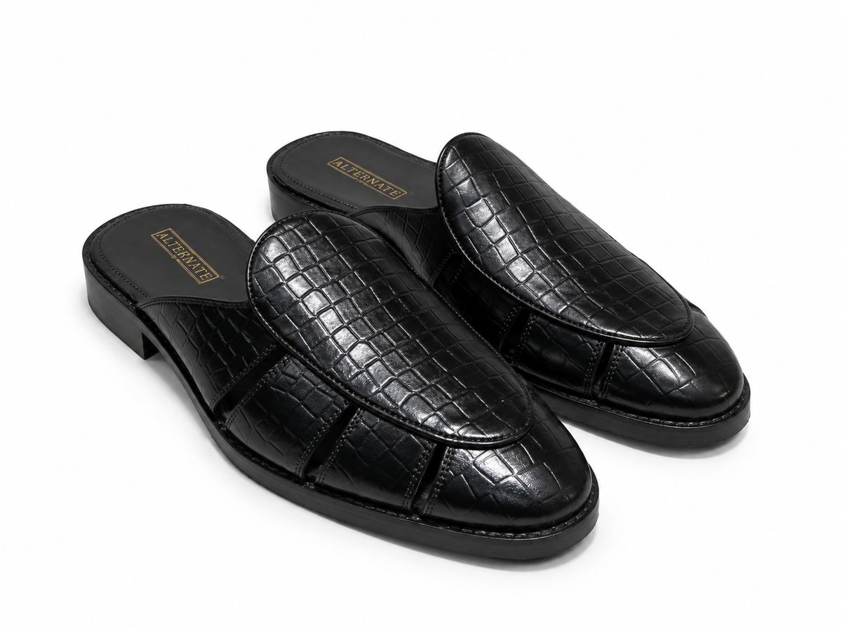 BLACK CROCO MULES