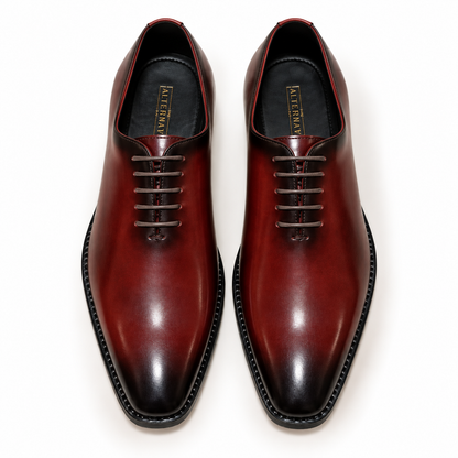 WHOLECUT LACE-UP-CHERRY