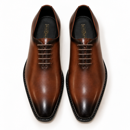 WHOLECUT LACE-UP- BROWN