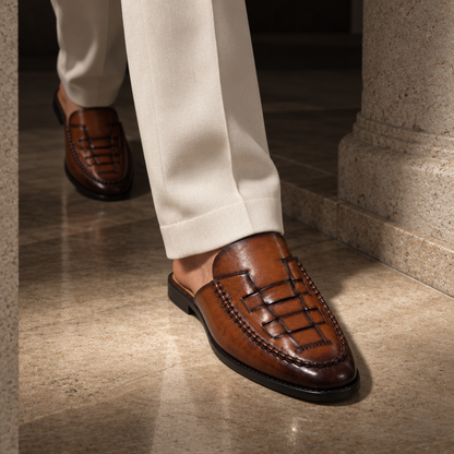 TAN MULE WITH WEAVING DETAIL