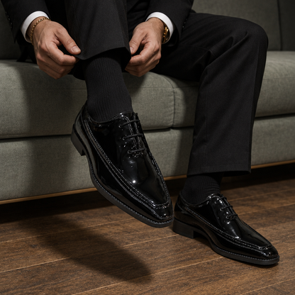 PATENT DERBY LACE-UP- BLACK