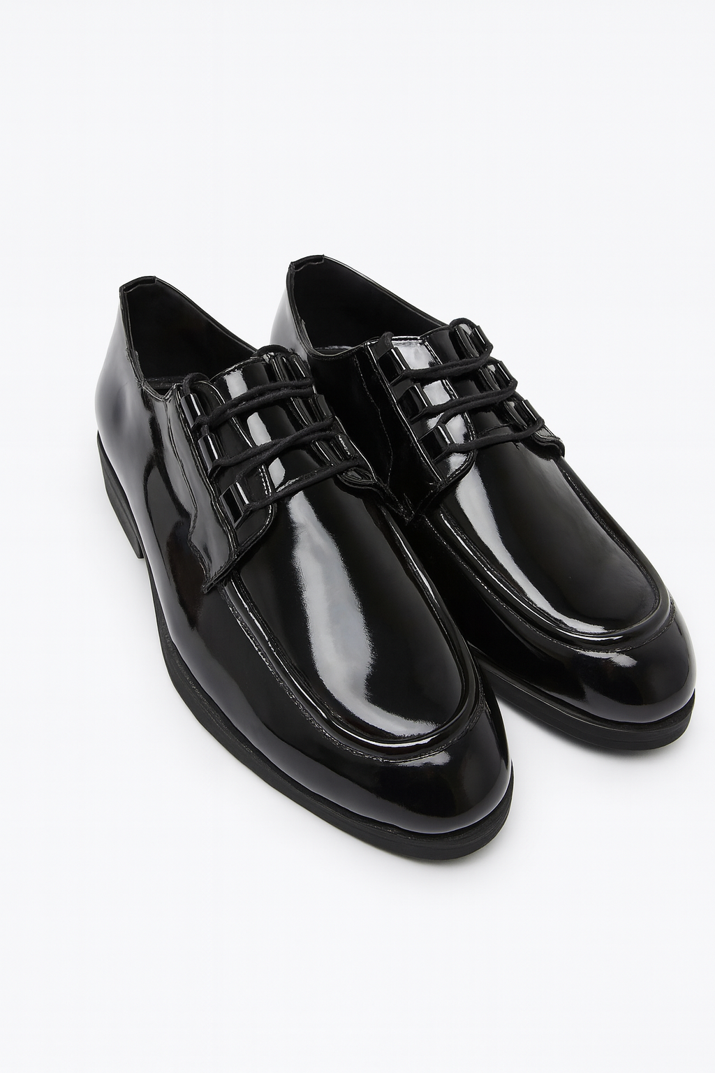 CHUNKY PATENT LACE-UP-BLACK