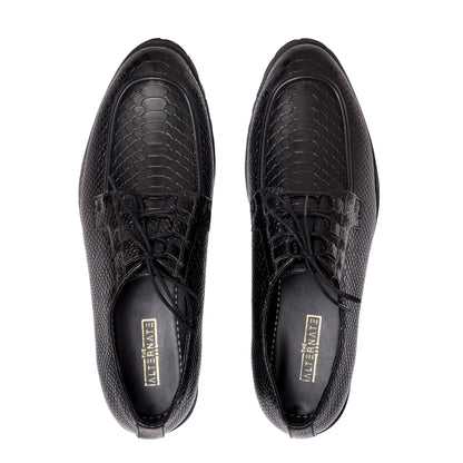 EMBOSSED DERBY WITH COMMANDO OUTSOLE