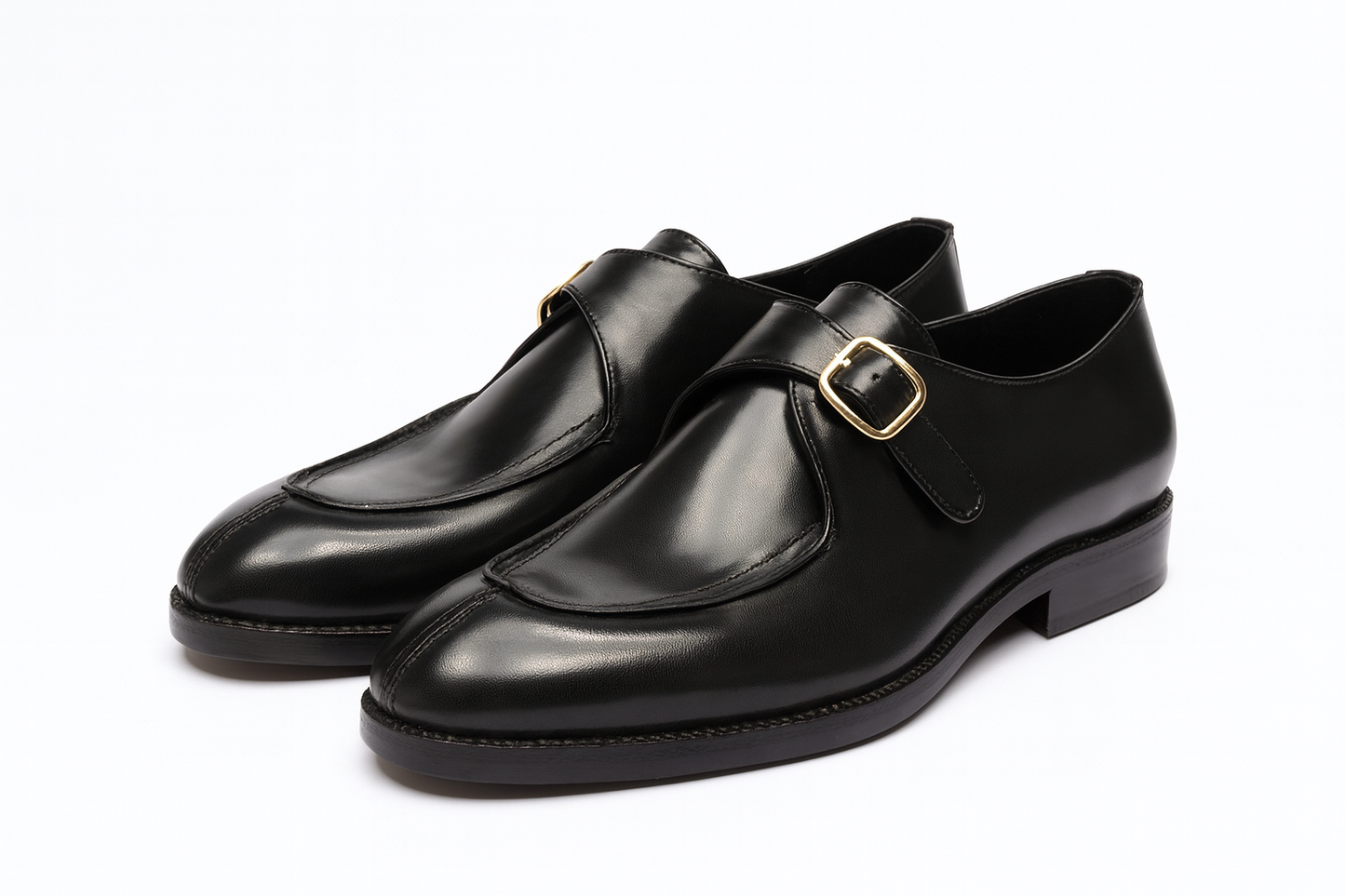 SINGLE MONK WITH STITCH DETAIL