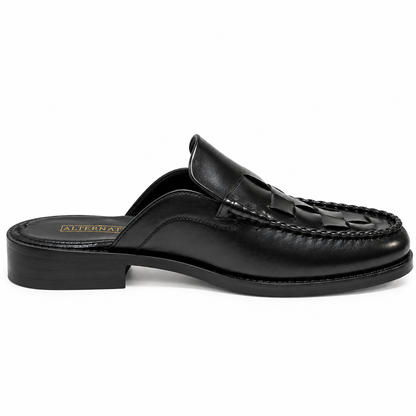 BLACK MULE WITH WEAVING DETAIL
