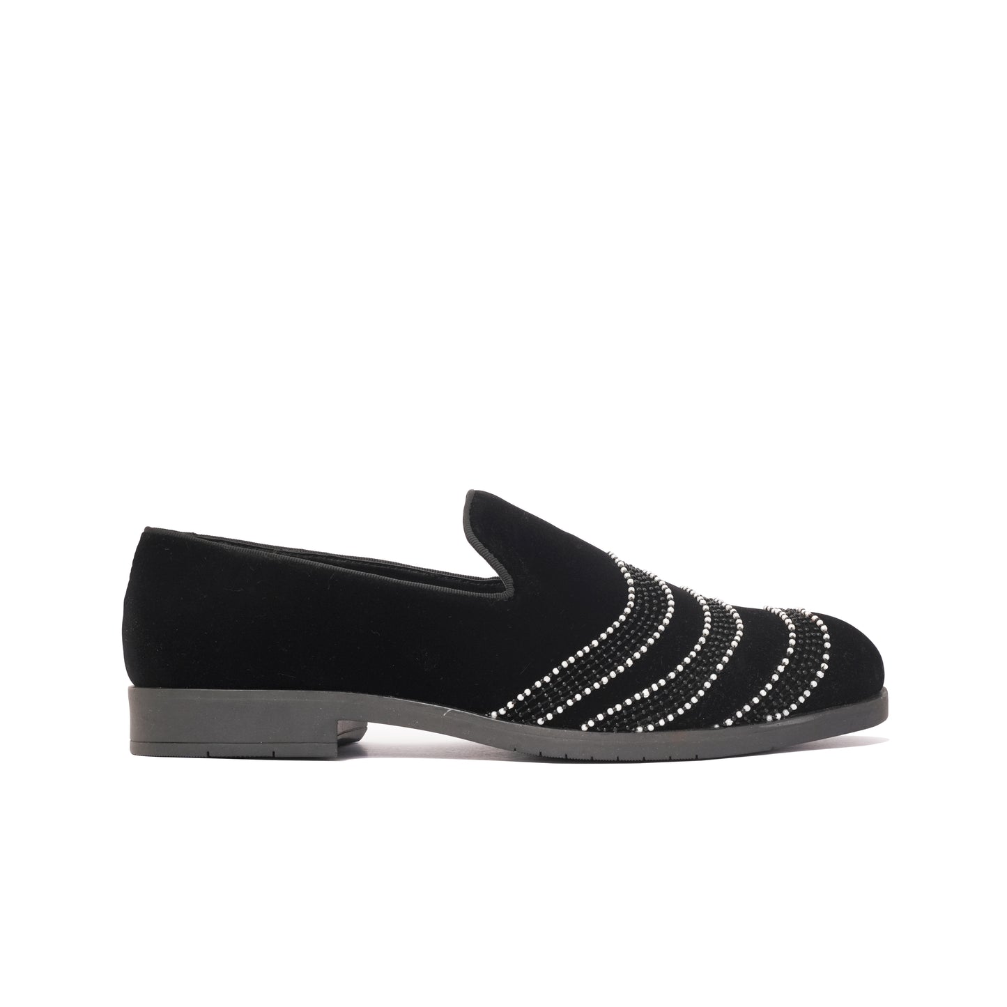 BLACK VELVET SLIP-ONS WITH FLOWY EMBROIDERY