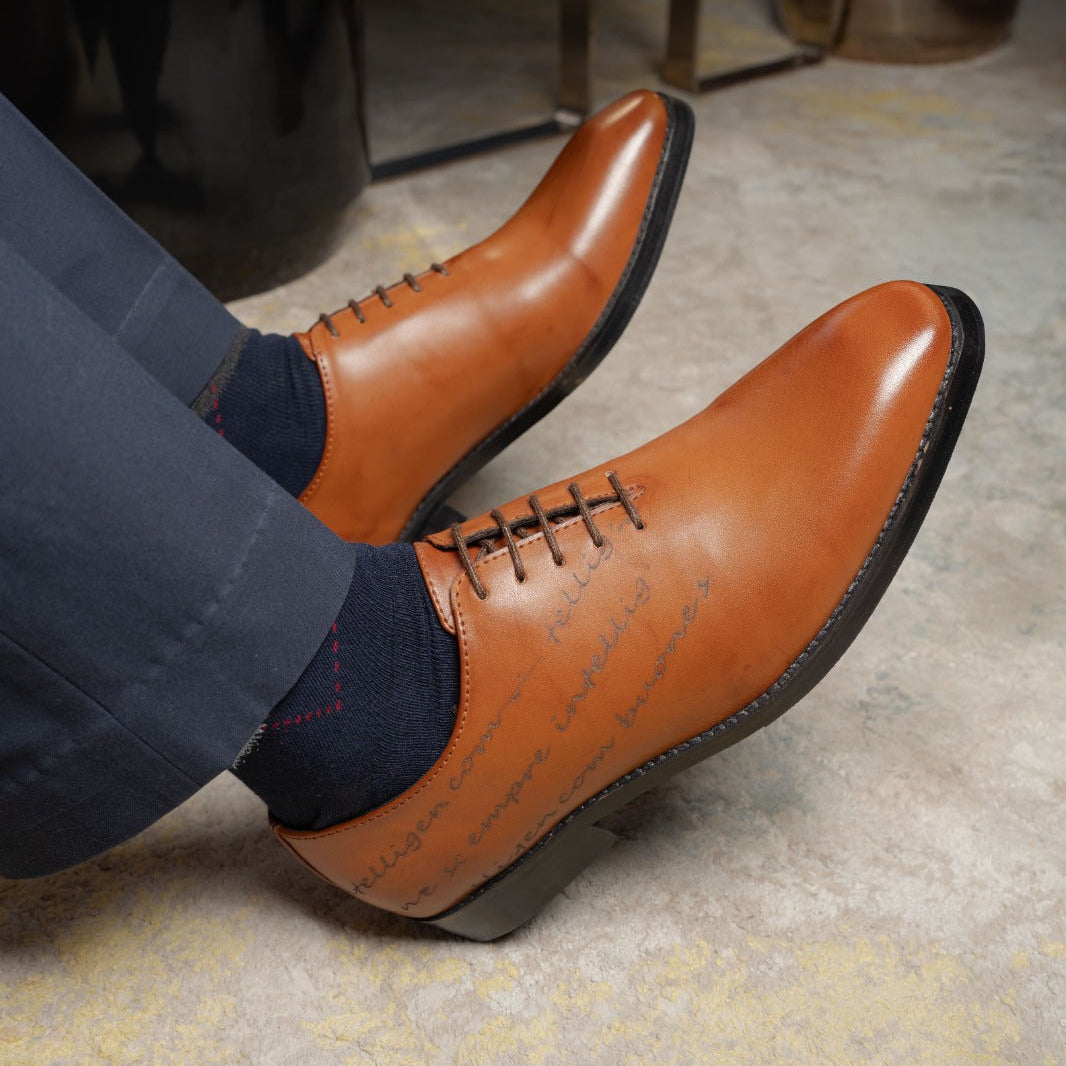 WHOLECUT LACEUP- TAN