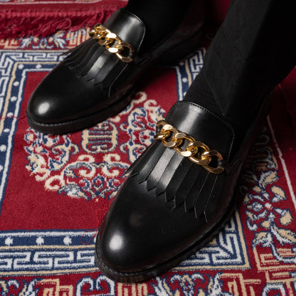FRINGE LOAFERS WITH CHAIN DETAIL-BLACK