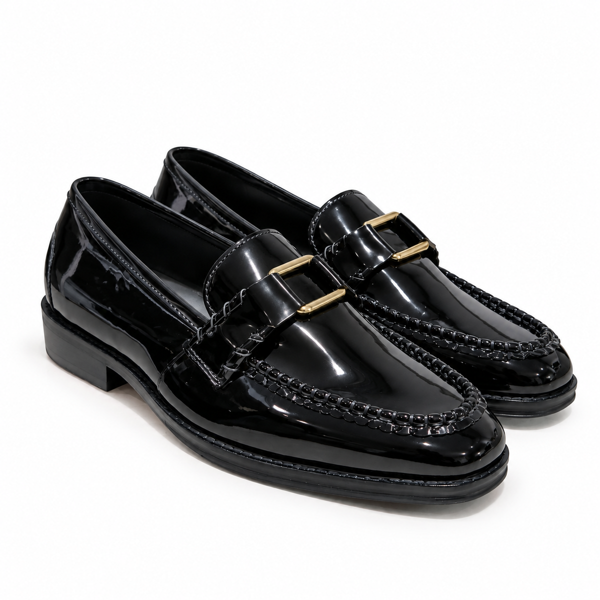 BLACK PATENT LOAFERS WITH METAL ACCCESSORY