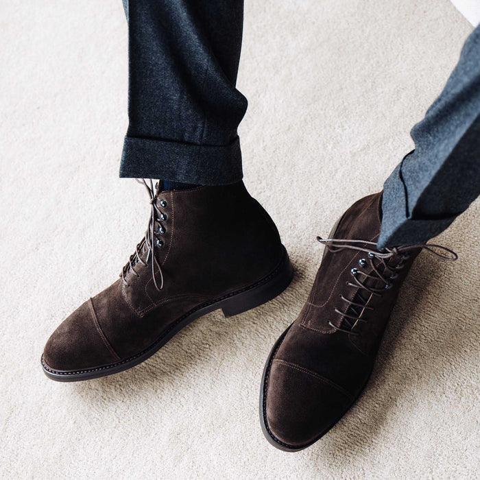 Suede boots with toe cap - Brown
