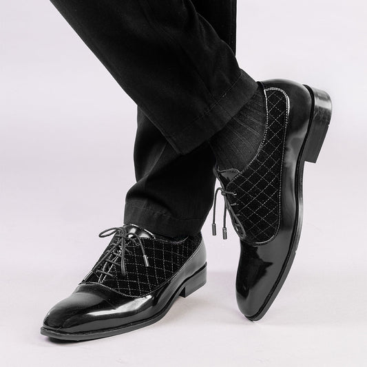The Alternate Black Lace Ups with quilting