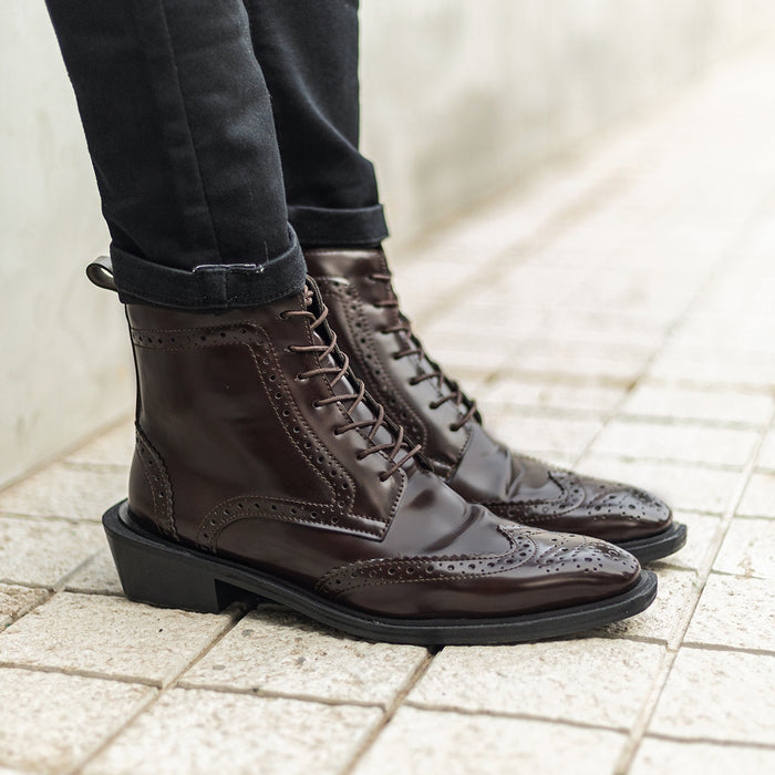 LACE BOOTS WITH BROGUE DETAIL