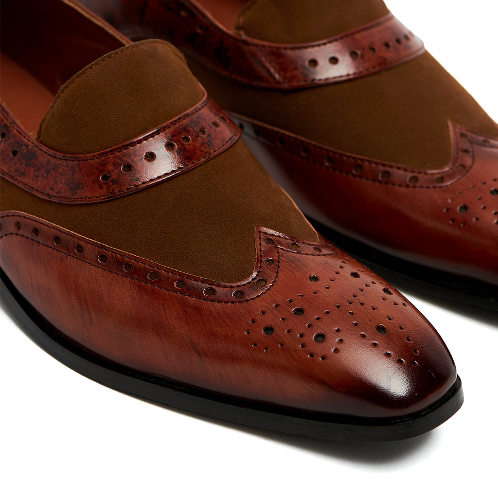 HAND-PAINTED SLIP-ON WITH MEDALLION DETAIL