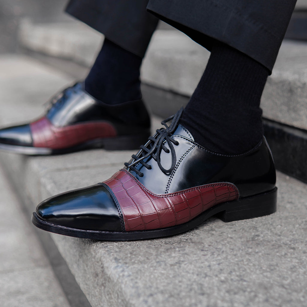 BLACK OXFORDS WITH CROCO DETAIL - HEIGHT ELEVATION