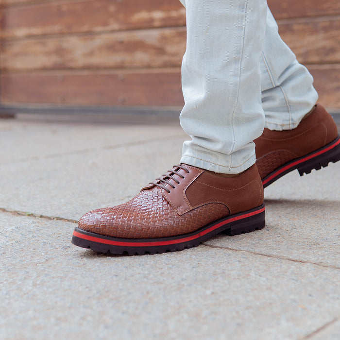DERBY SHOES WITH WEAVING